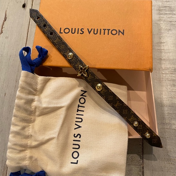 💯% Authentic Louis Vuitton “Blooming Bracelet.” - Picture 10 of 14
